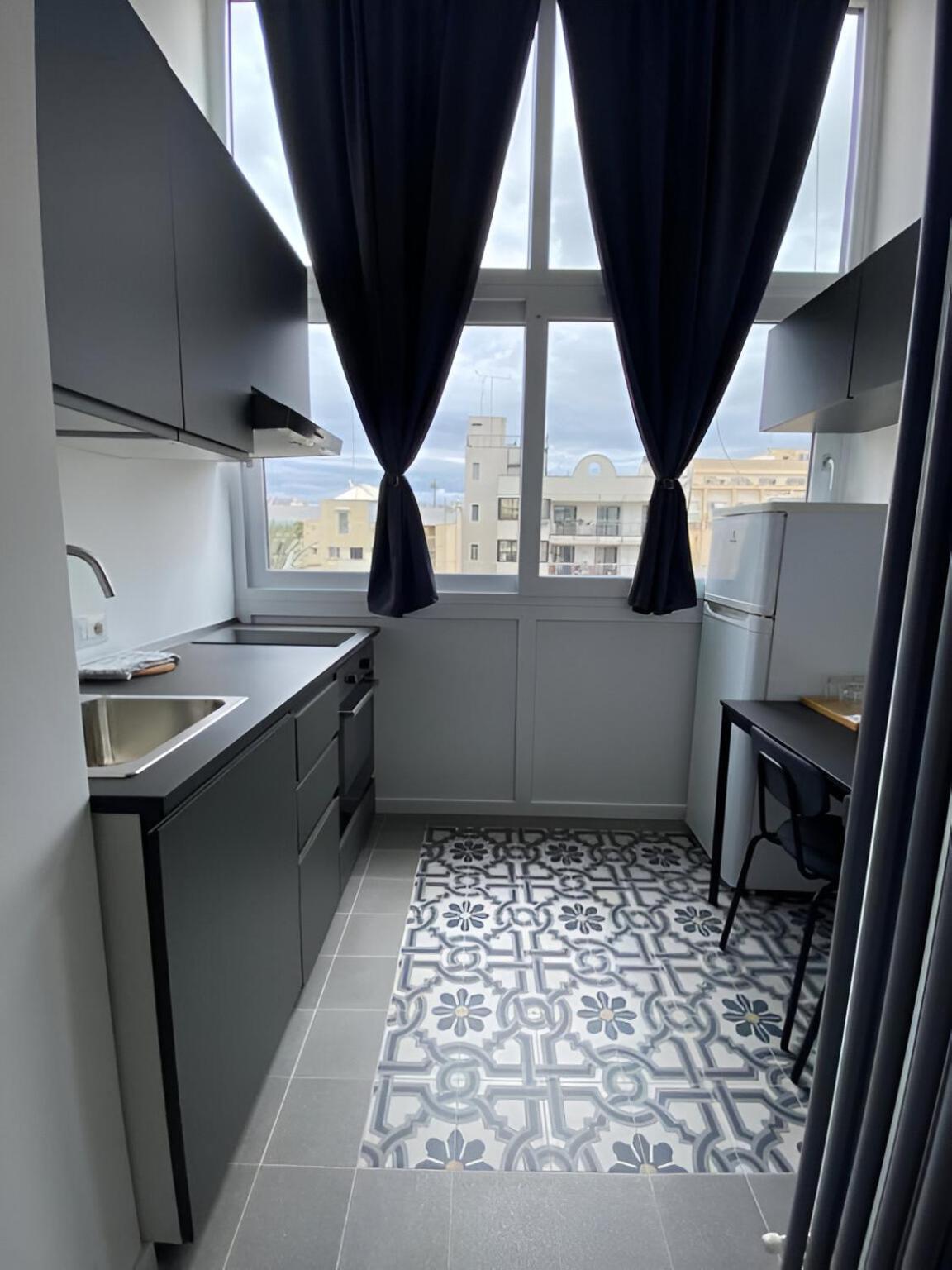 Bari Landlord 242 - Central Station Apartments Eksteriør billede