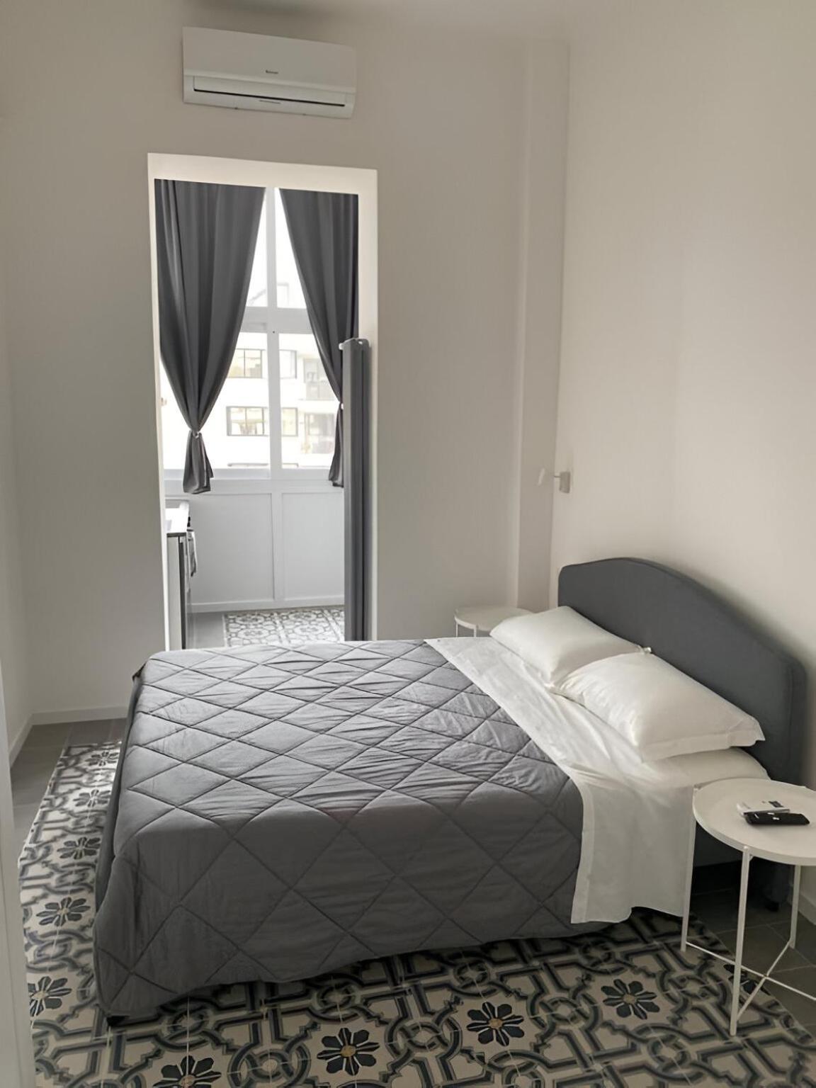 Bari Landlord 242 - Central Station Apartments Eksteriør billede