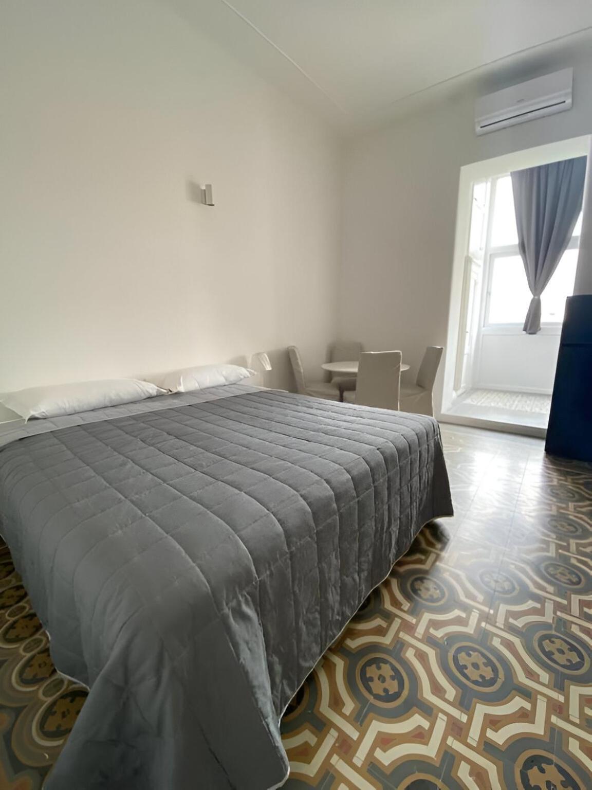 Bari Landlord 242 - Central Station Apartments Eksteriør billede