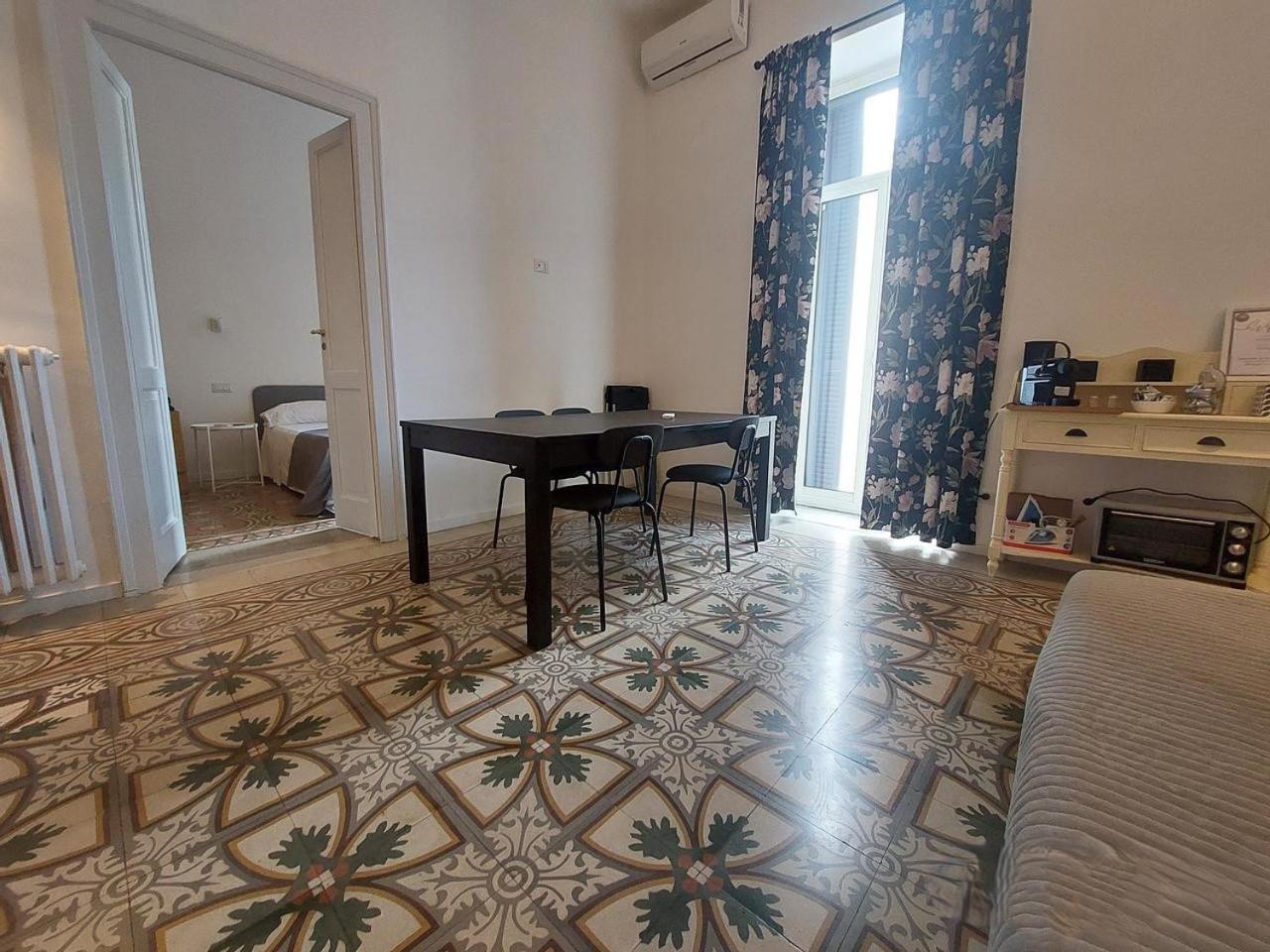 Bari Landlord 242 - Central Station Apartments Eksteriør billede